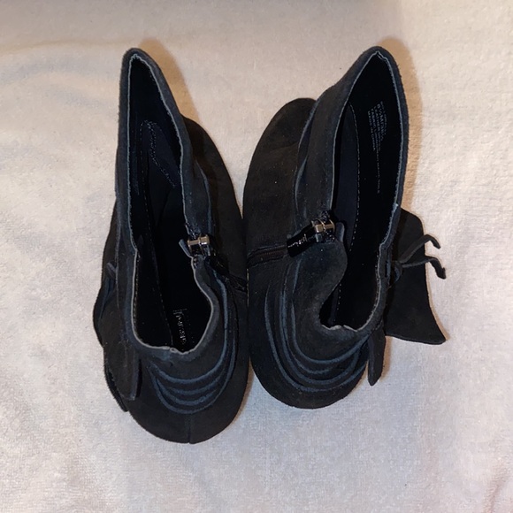 New in Box - BCBG suede wedge boots - Picture 7 of 10